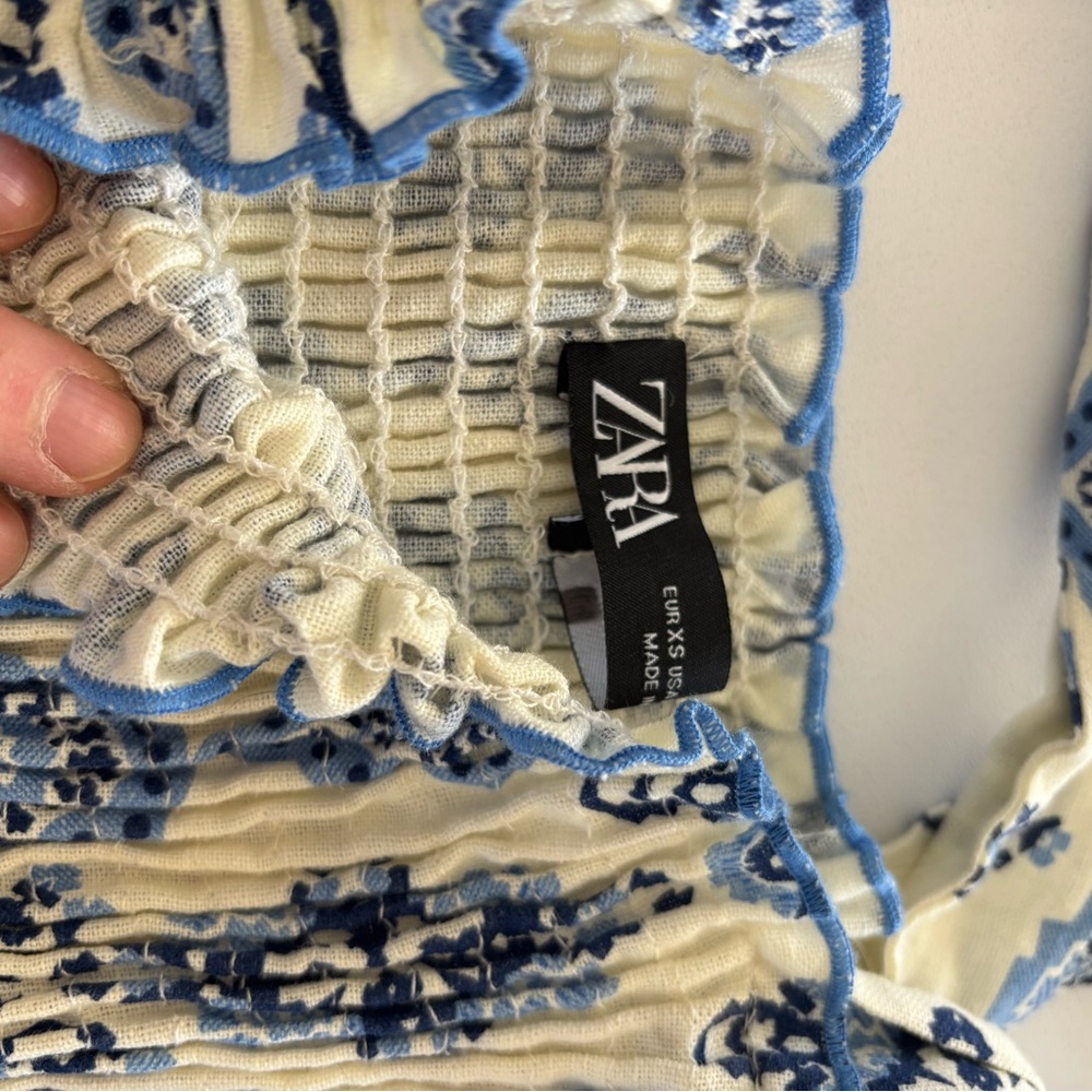Zara Cream and Blue Smocked Dress with Floral Print - Picture 2 of 2